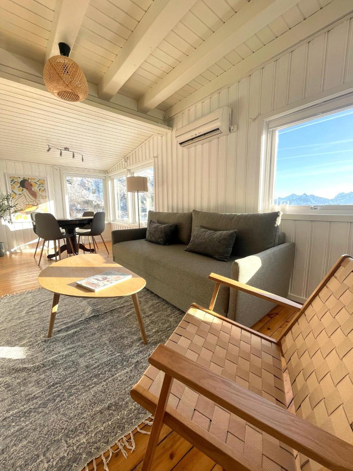 Hytte I Svolvær Buitenkant foto