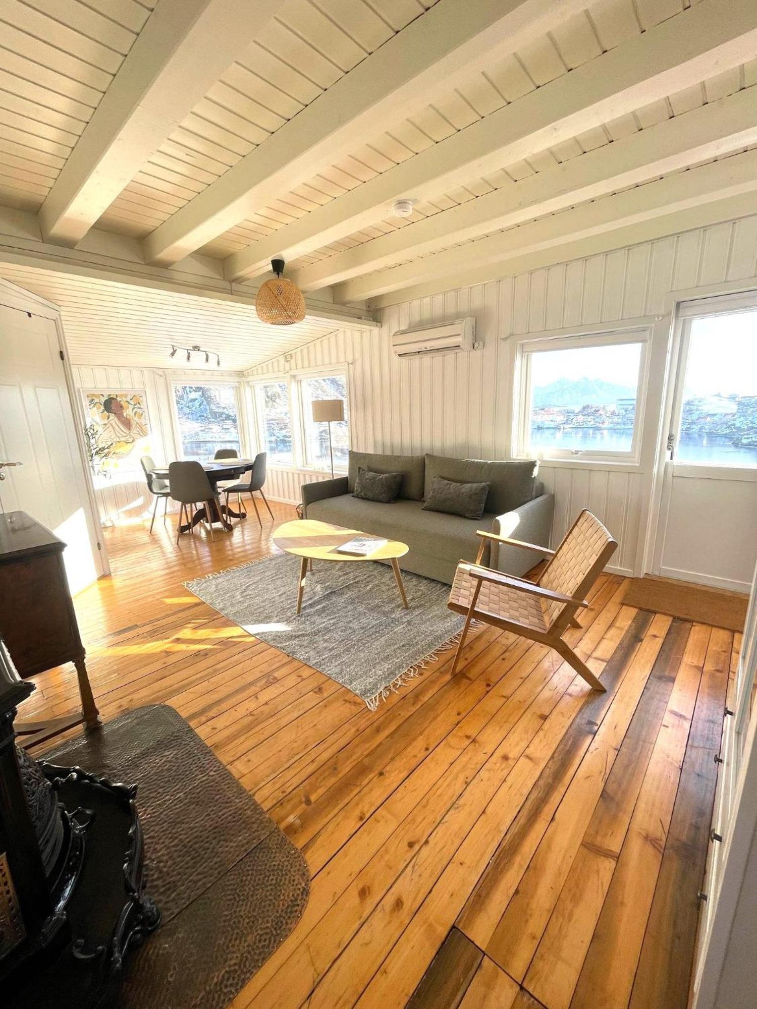 Hytte I Svolvær Buitenkant foto